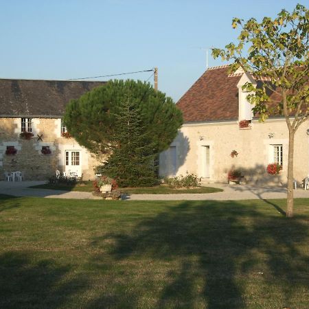 Chambres Des Rosiers Sennevières Kültér fotó
