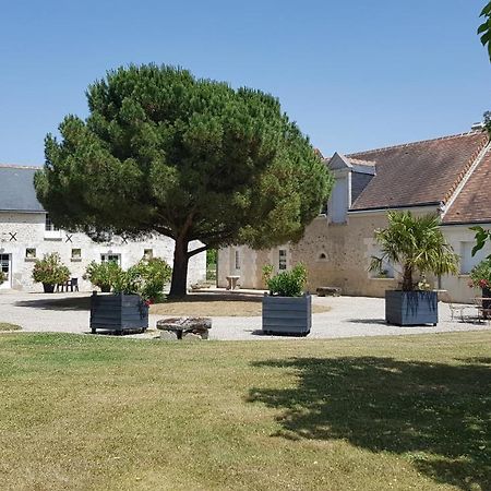 Chambres Des Rosiers Sennevières Kültér fotó