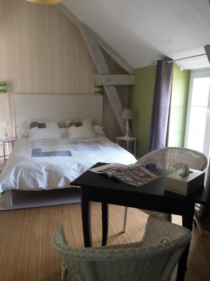 Chambres Des Rosiers Sennevières Kültér fotó