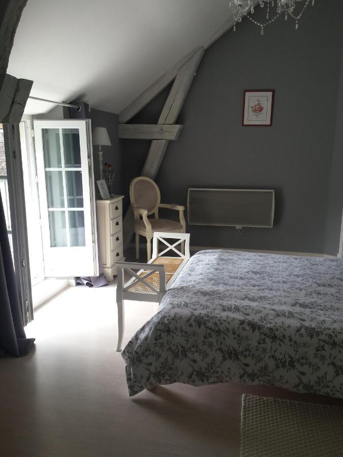 Chambres Des Rosiers Sennevières Kültér fotó