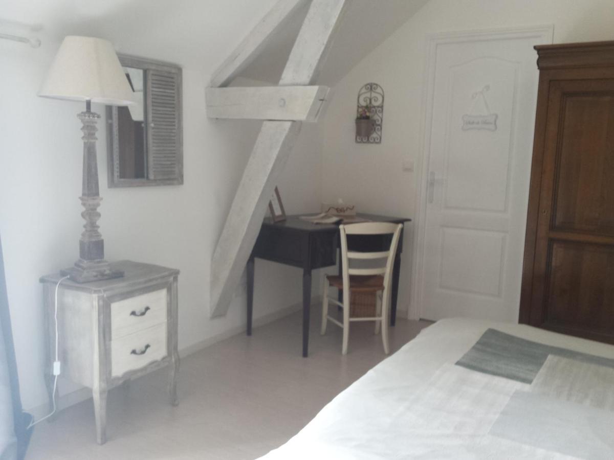 Chambres Des Rosiers Sennevières Kültér fotó