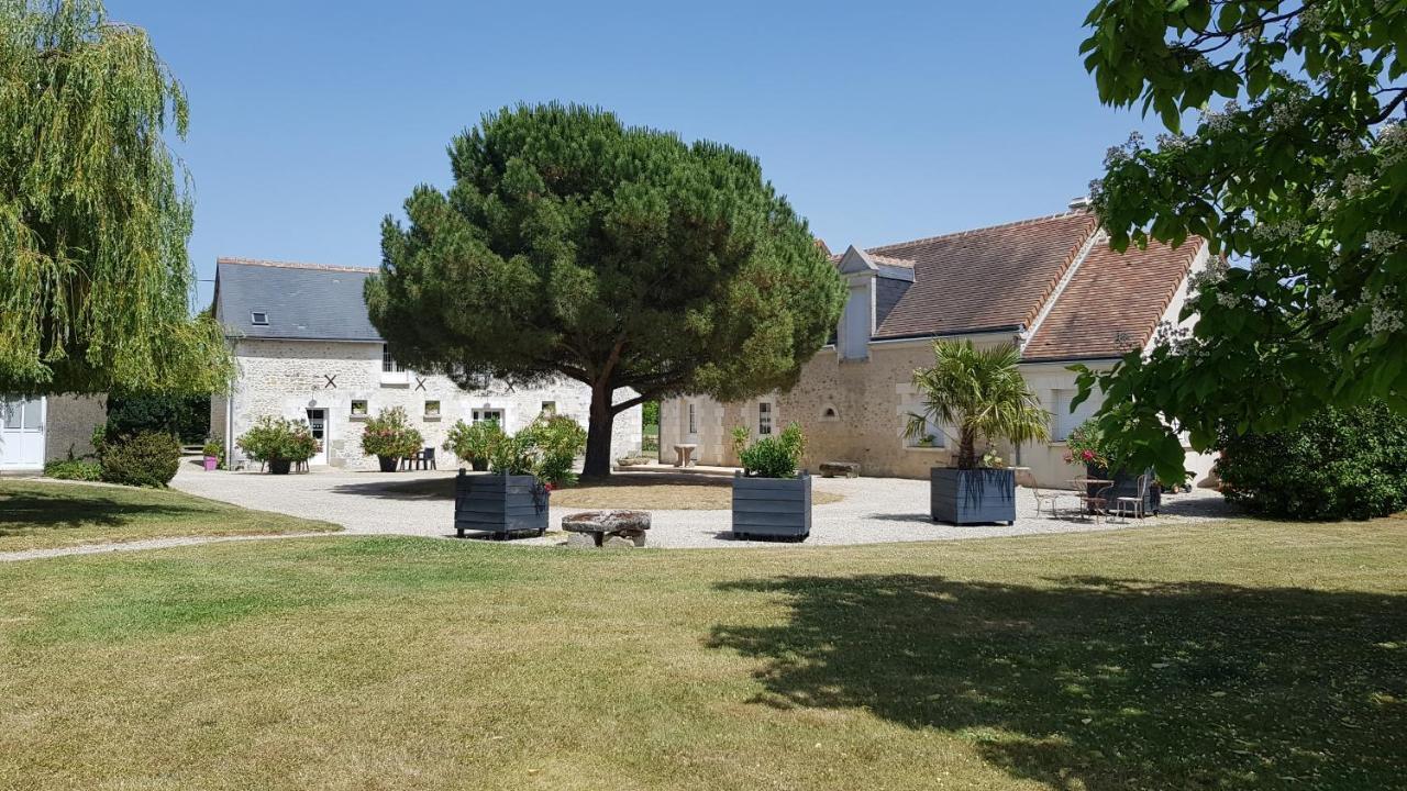 Chambres Des Rosiers Sennevières Kültér fotó